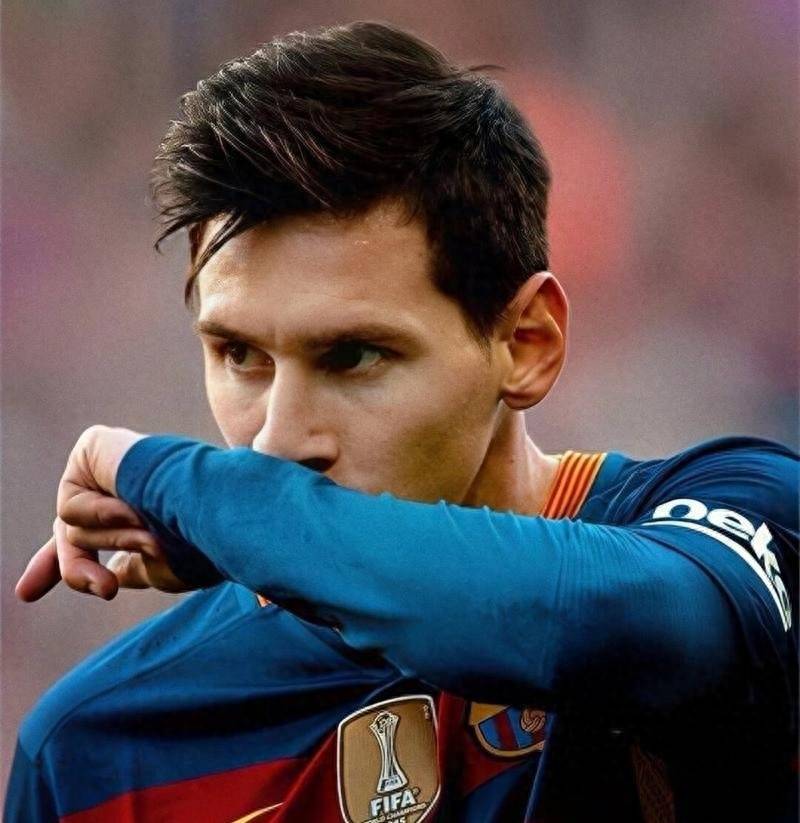 梅西回归赛场，赛事规则更新首场状态亮眼，SKT观众沸腾！的简单介绍